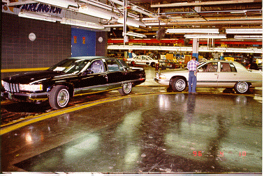 factory25.gif - The end of the line is near for this Cadillac Fleetwood & BuickRoadmaster.